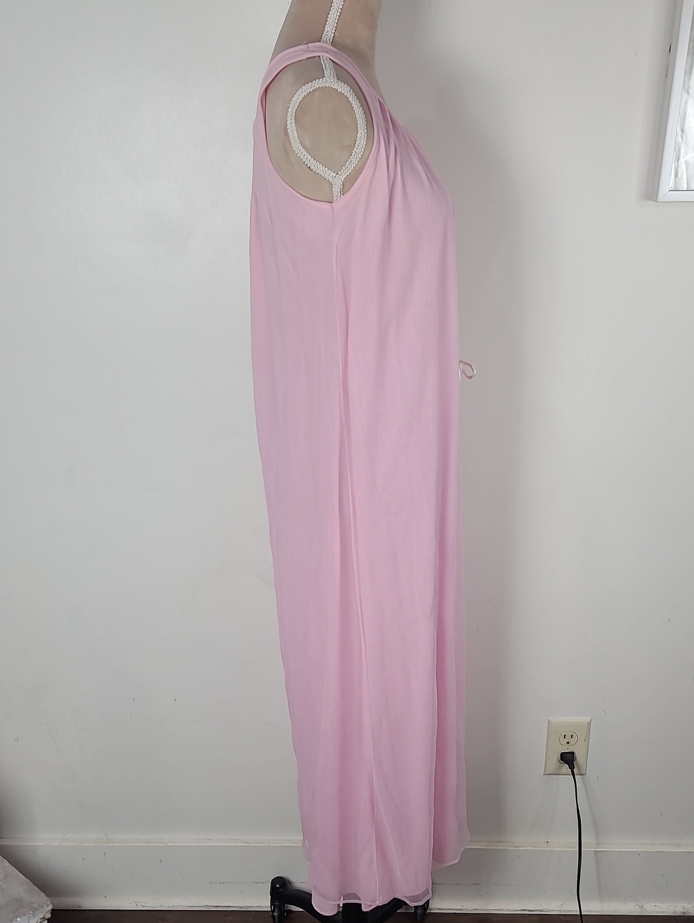 Vtg MCM ILGWU 2-Piece Pink & Cream Sheer Lace Peignoir & Nylon Nightgown Set M - Picture 10 of 16